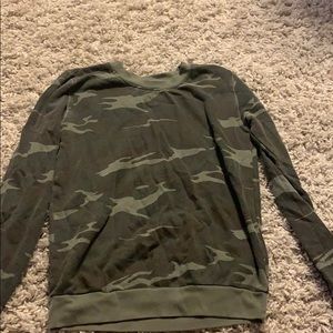 Camo sweatshirt